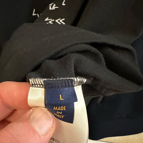 Louis Vuitton LV Spread Embroidery T-Shirt. - Picture 4 of 4